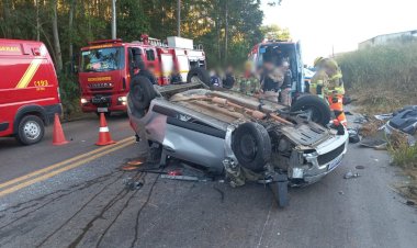 Acidente próximo ao trevo de Cajuri deixa seis feridos 