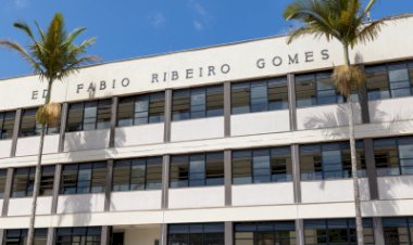 Projeto da UFV promove plantio coletivo e roda de conversa sobre Agroecologia