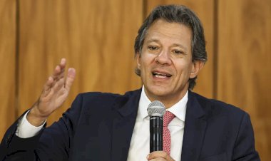 Pé-de-Meia não será interrompido, diz Haddad