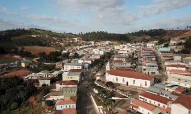 Paula Cândido promove castração gratuita para cães e gatos