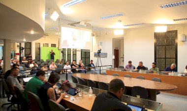 Vereadores votam hoje revogação do aumento e criação de novo parâmetro para subsídios