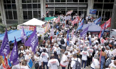 Servidores da educação de Minas Gerais tem reajuste de 5,26%