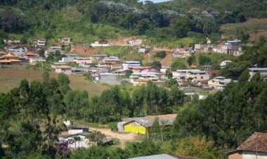 Equipe de Saúde de Paula Cândido recebe o CAPS AD de Viçosa