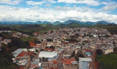 Prefeitura de Rodeiro abre concurso com 188 vagas e salários de até R$ 4,1 mil