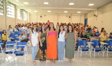 Educação de Viçosa realiza formação para servidores focada em segurança alimentar