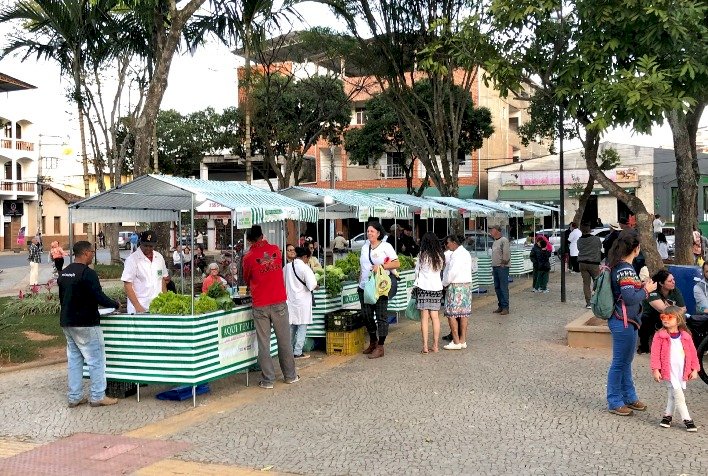 Feira Livre de Coimbra tem programação especial de carnaval