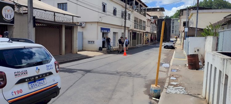 Homem é morto a tiros dentro de salão em Coimbra