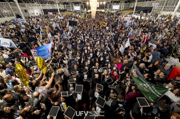 UFV formou cerca de 500 novos profissionais na última sexta-feira