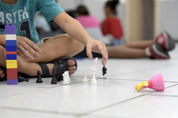 Programa Criança Feliz promove atividades semanais em Coimbra