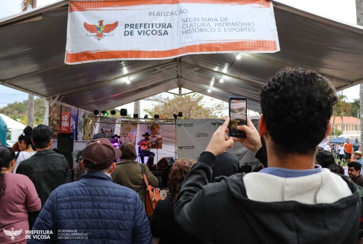 Estande da Secult na Semana do Fazendeiro expõe diversidade cultural de Viçosa