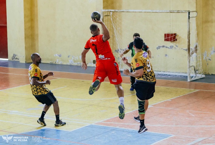 Equipes de Alvinópolis e Ubá vencem 1ª Copa Viçosa de Handebol