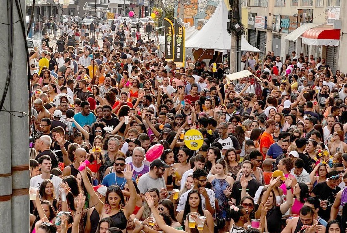 Bloco do Lespa agita ressaca de Carnaval em Viçosa