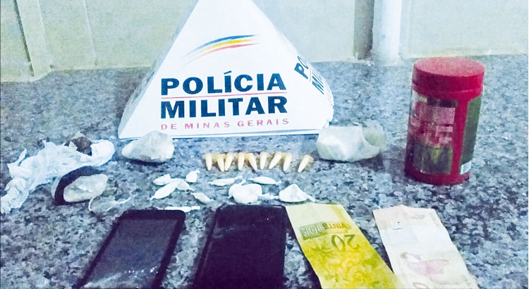 Polícia Militar prende dois por tráfico de drogas na Grota dos Camilos