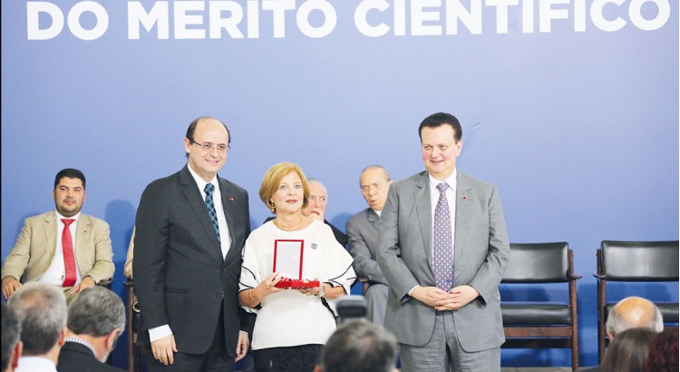 Professores da UFV recebem Ordem Nacional do Mérito Científico