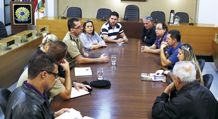 Perturbação do sossego: Silvestre leva reivindicações à Câmara