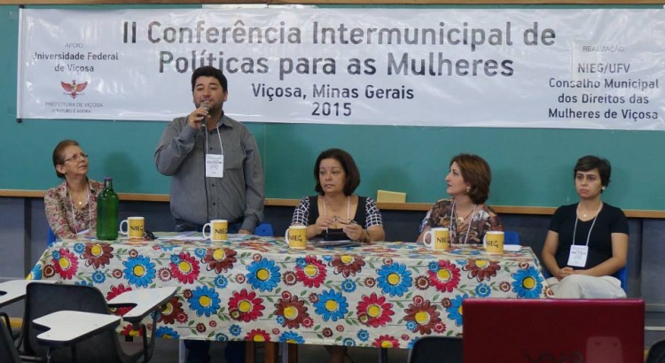 Políticas públicas para as mulheres foi tema de conferência em Viçosa