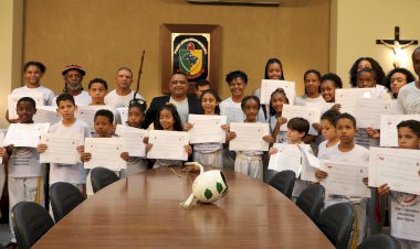 Associação de Capoeira de São José do Triunfo é homenageada na Câmara