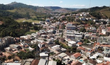 Homem é morto a tiros em Teixeiras