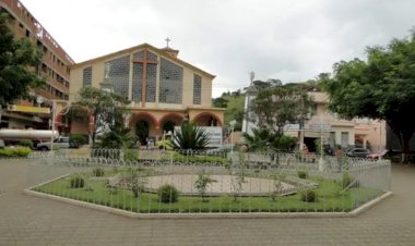 Jovem morre após colisão entre motos em Ervália