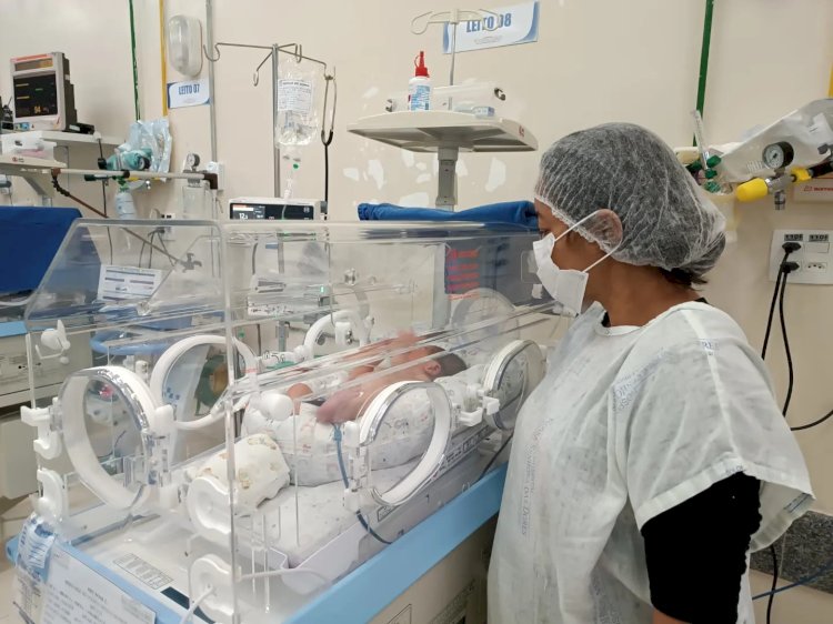 Bebê de Ponte Nova que nasceu em casa sofre parada cardiorrespiratória e é salvo pelo SAMU