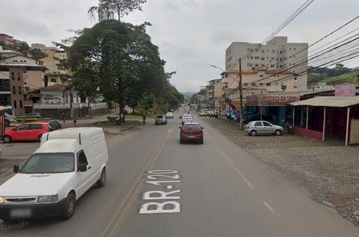 Colisão entre motocicletas deixa dois feridos na avenida Maria de Paula Santana