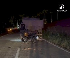 Motociclista morre após colidir com caminhão em Ponte Nova