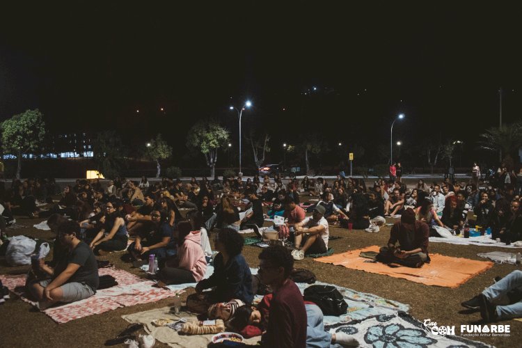 Quatro Pilastras da UFV será palco de sessão de cinema gratuita no domingo