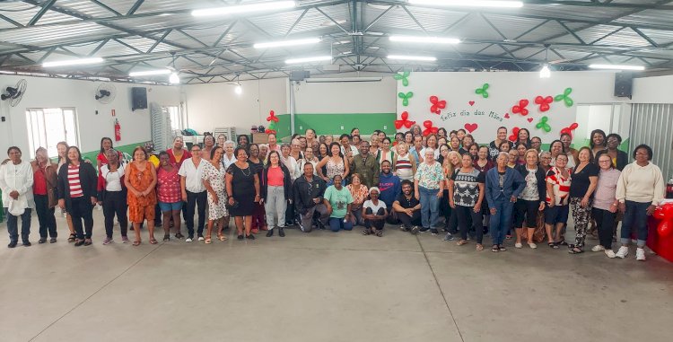 PMV realiza confraternização em homenagem ao Dia das Mães com pessoas da terceira idade
