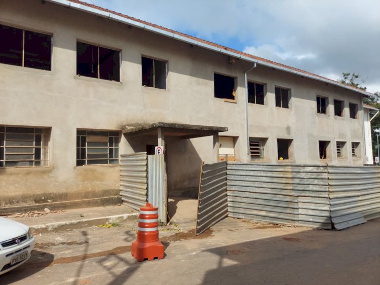 Prefeitura restaura antigo Colégio de Viçosa para abrigar novas secretarias municipais