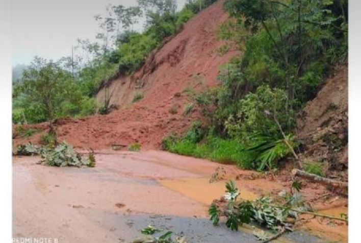 Trecho da MG-353, entre Viçosa e Juiz de Fora, tem tráfego em meia pista