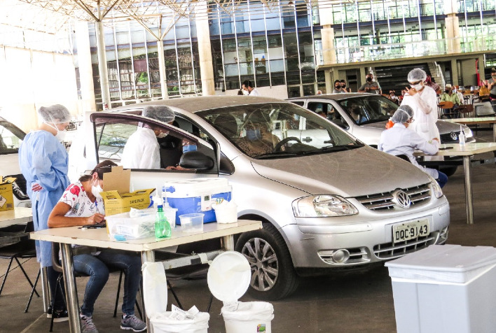 Vacinação contra a Covid em Viçosa chega para idosos na faixa de 80 anos