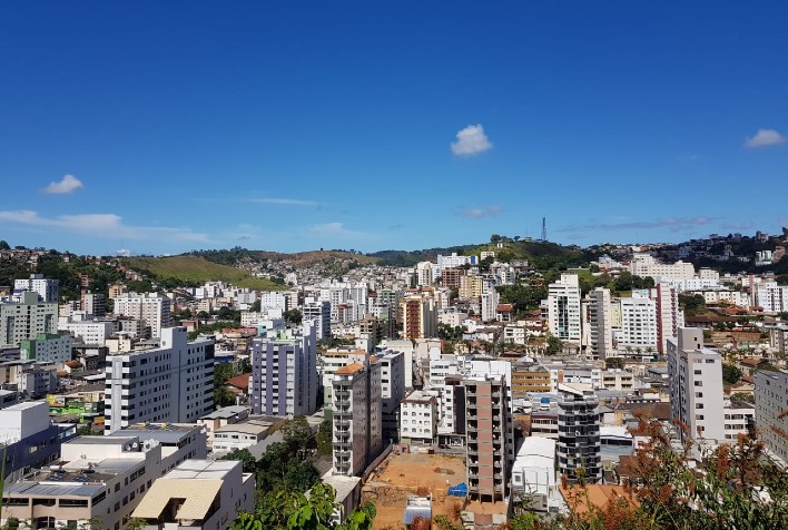 Serviços não essenciais voltam a funcionar em Viçosa neste sábado, 24