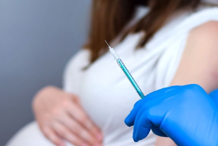 Veja os documentos necessários para vacinação de grávidas e puérperas