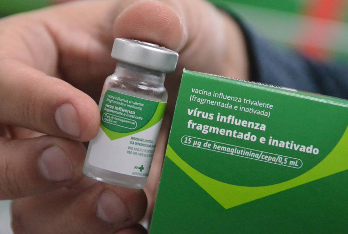 Vacina contra a gripe é ampliada para toda a população em Viçosa