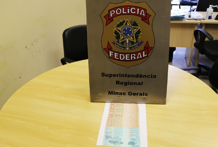 Polícia Federal prende jovem com notas falsas em Ponte Nova