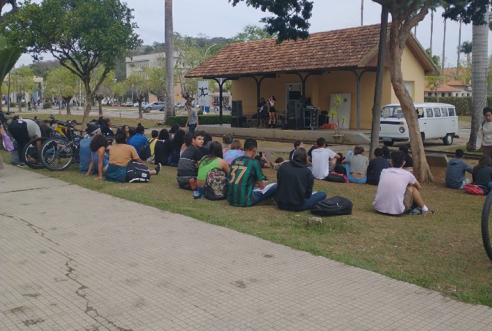 UFV: Quinta Cultural conta com apresentação instrumental de músicas brasileiras