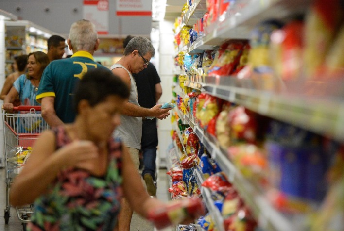 Inflação encarece custo da cesta básica em Viçosa, mostra pesquisa da UFV