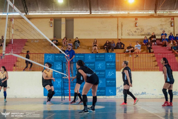 Jogos femininos da Copa Viçosa de Vôlei acontecem neste fim de semana