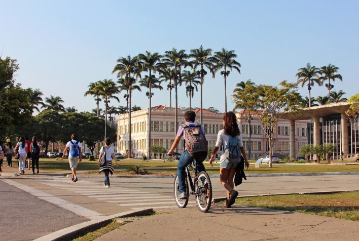 UFV sobe posições na América Latina e se mantém entre as melhores universidades do mundo
