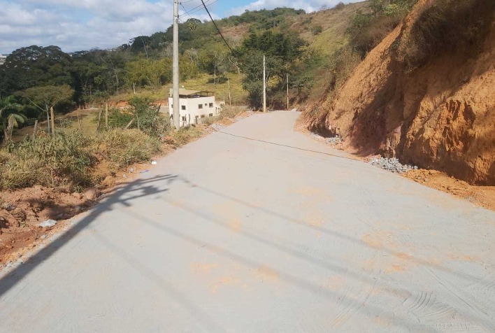 Prefeitura conclui pavimentação na rua Geraldo Frontini