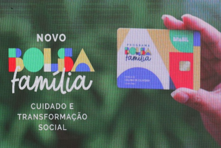 Caixa paga novo Bolsa Família a beneficiários com NIS de final 5