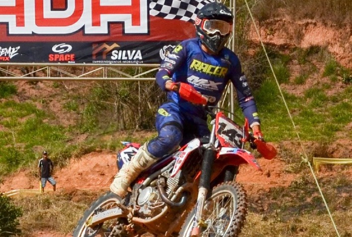 Coimbra sedia 4ª Etapa do Circuito Mineiro de Motocross