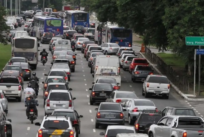 Programa de benefícios para bons motoristas cadastra parceiros