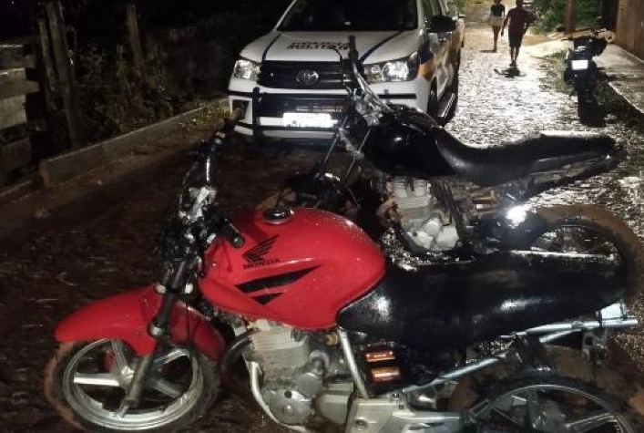 Motocicleta furtada em Ponte Nova é localizada pela polícia em Viçosa