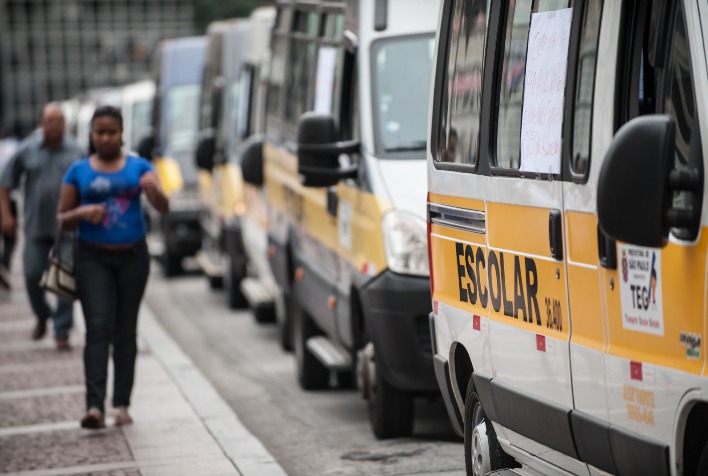 Volta às aulas: Diretran alerta sobre cuidados no transporte escolar