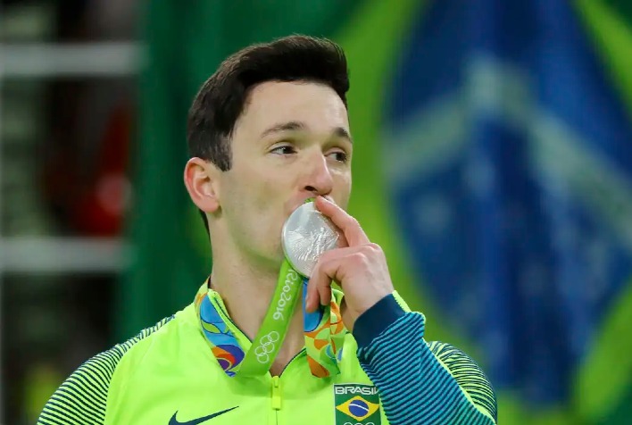 Medalhista olímpico Diego Hypólito fará palestra na UFV em abril