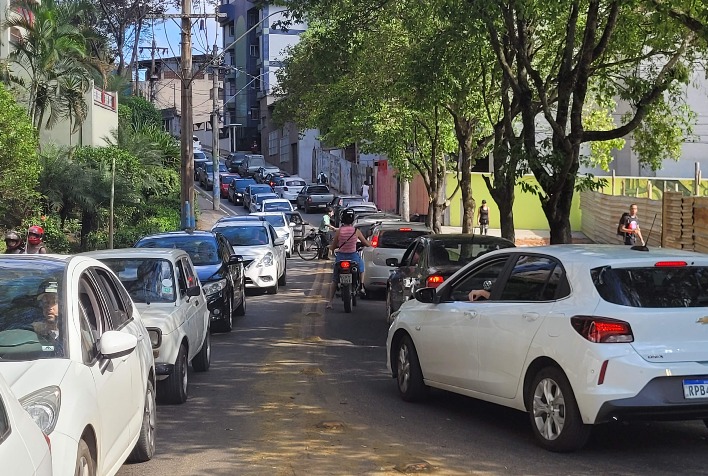Quase 16 mil veículos estão com IPVA 2024 atrasado em Viçosa