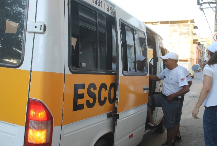 PMV regulamenta transporte escolar privado