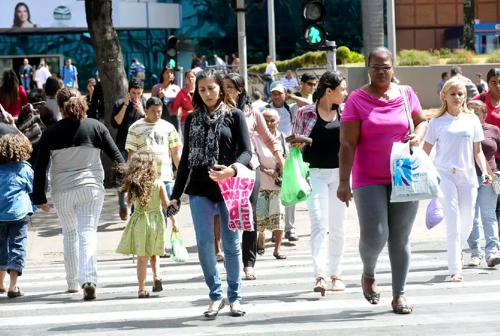 Taxa de desemprego fica em 7,8% no trimestre encerrado em fevereiro