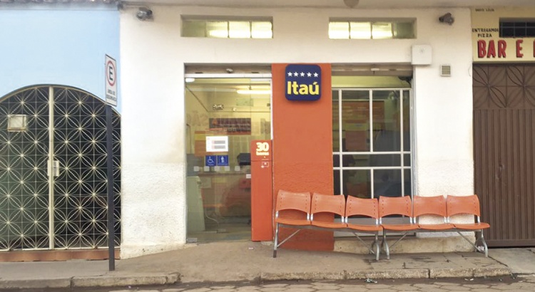 Itaú fecha agência de São Miguel do Anta